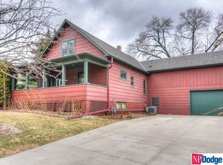 6501 Parker St, Omaha, NE 68104