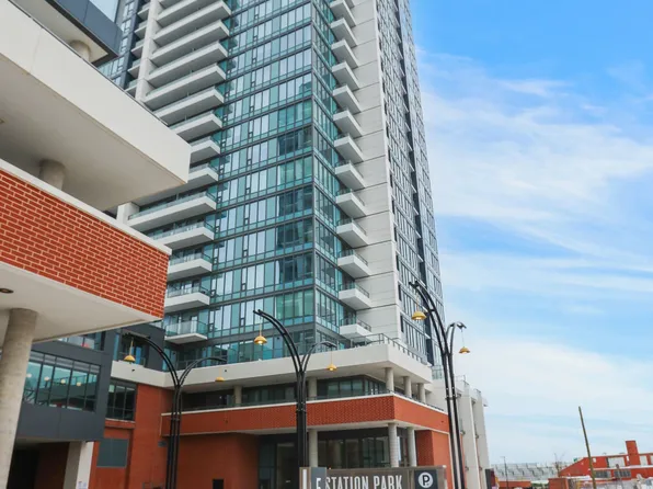 15 Wellington St S #708, Kitchener, ON N2G 0E4