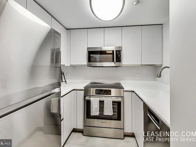 1150 K St NW #406 — Photo 9