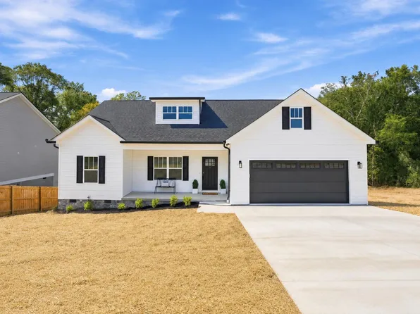 6045 Mill Rd, Hixson, TN 37343