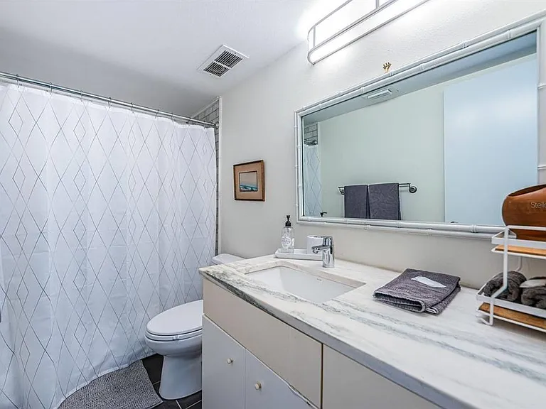 6295 Bahia Del Mar Cir #216 — Photo 14