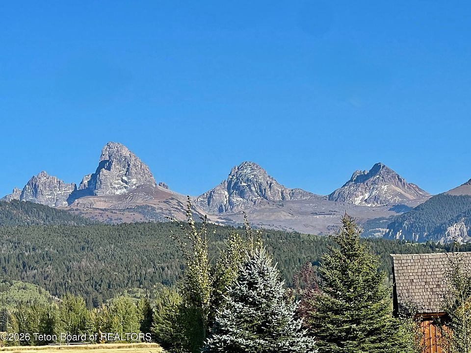 1st image of 2290 Snow Crest Ranch Dr