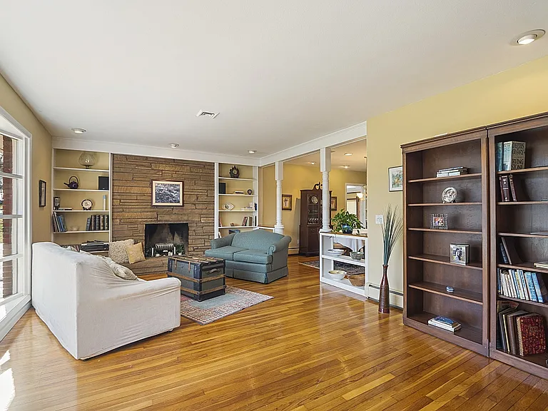 71 Bemis Rd — Photo 4