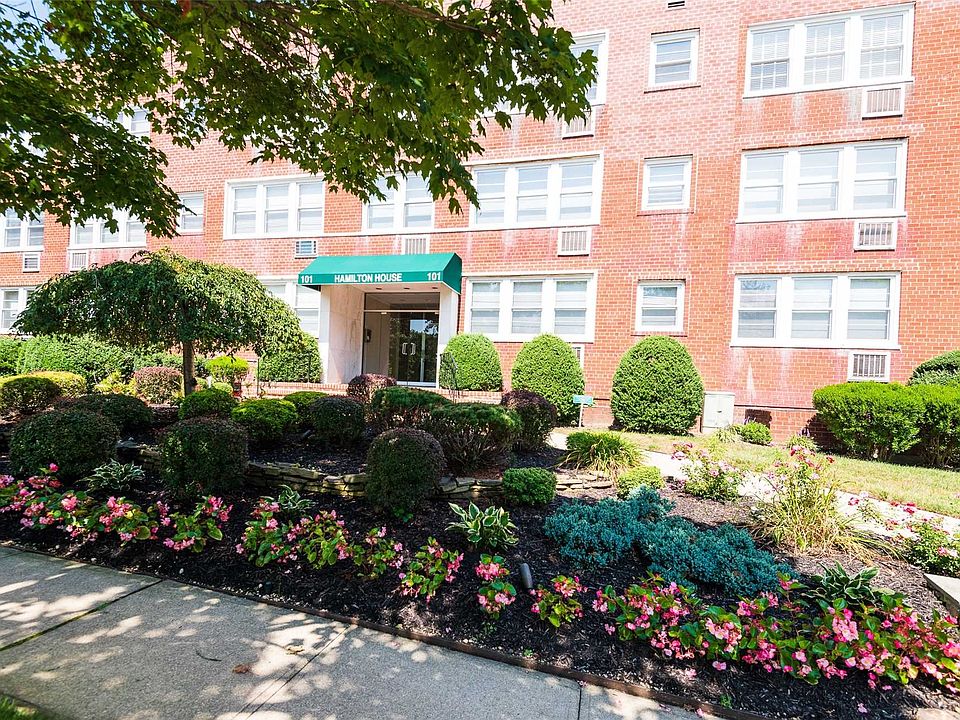 1st image of 101 2nd St APT A6