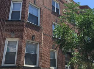 2179 N California Ave APT 3, Chicago, IL 60647