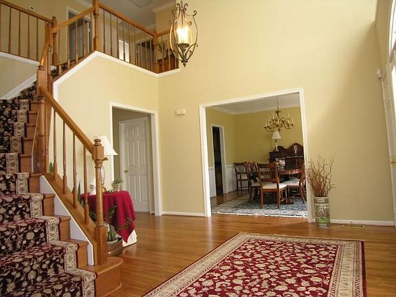 2nd image of 9220 Wrights Hollow Ln
