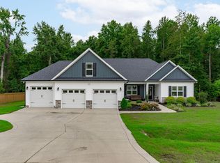 482 Joseph Alexander Dr, Fuquay Varina, NC 27526