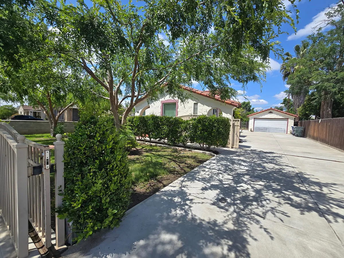 Front of Home - E Lyell Ave