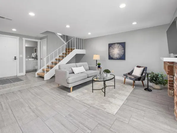 1774 Edgefield Ln, Encinitas, CA 92024