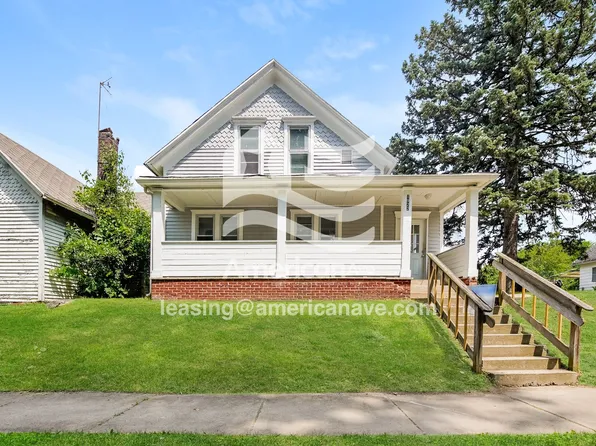 1922 Catalpa St, South Bend, IN 46613