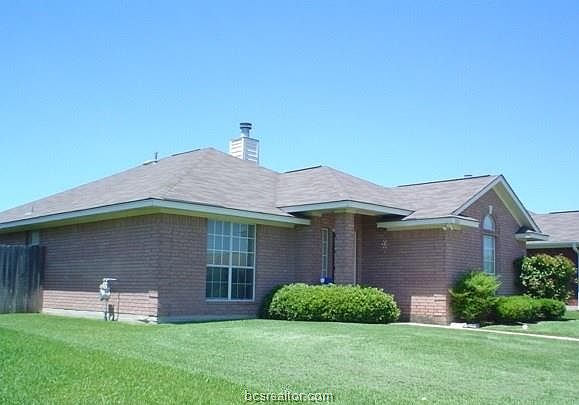 1st image of 803 Azalea Ct