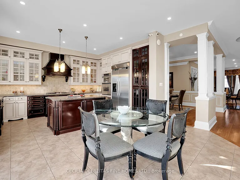 11 Beauvista Ct — Photo 18