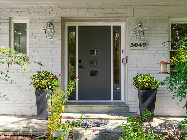 5049 Garfield St NW — Photo 25