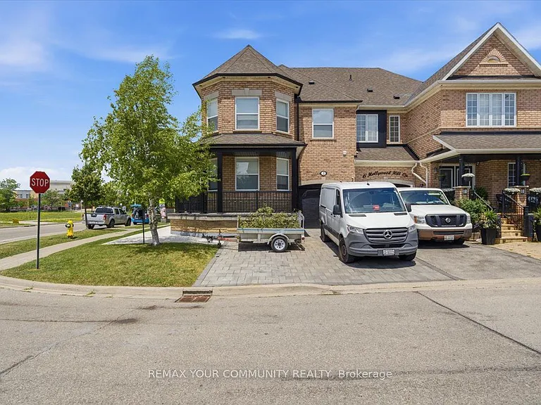 2 Hollywood Hill Cir #LOWER — Photo 2