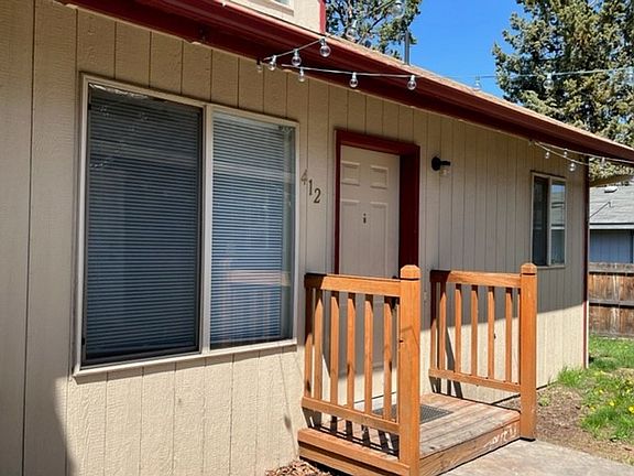 2nd image of 410 SE McKinley Ave #412