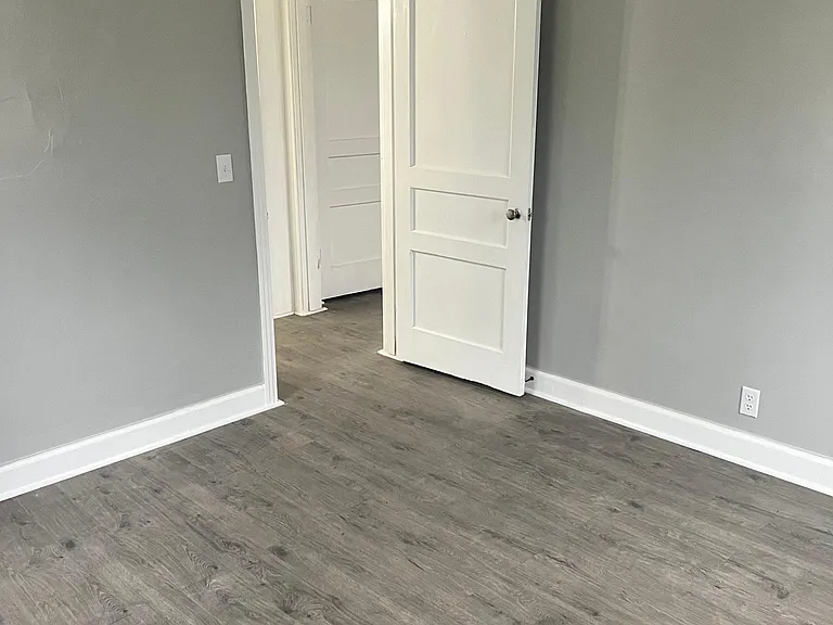 405 Chadwell Dr — Photo 13