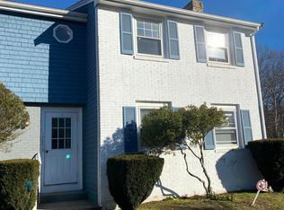 1431 Iyannough Rd #16U, Hyannis, MA 02601