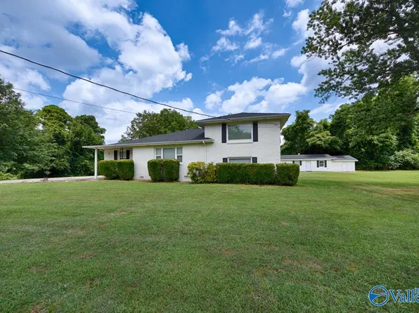 1736 Brandon Town Rd NW, Huntsville, AL 35816