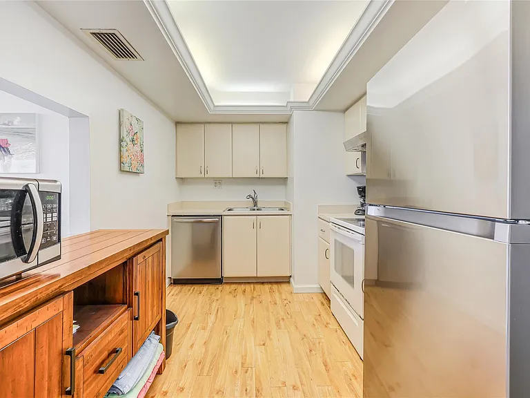 525 N Ocean Blvd #1916 — Photo 16