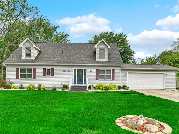 3388 N Chianti Dr, La Porte, IN 46350