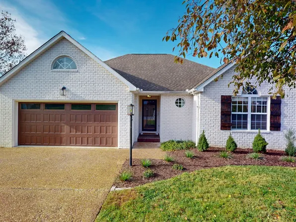 118 Victoria Ln E, Hendersonville, TN 37075