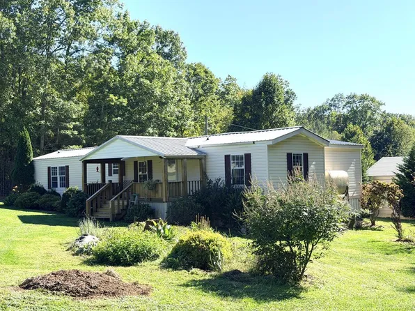1320 Marthas Knob Rd, Galax, VA 24333