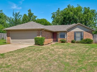 1813 Godhania Rd, Edmond, OK 73003