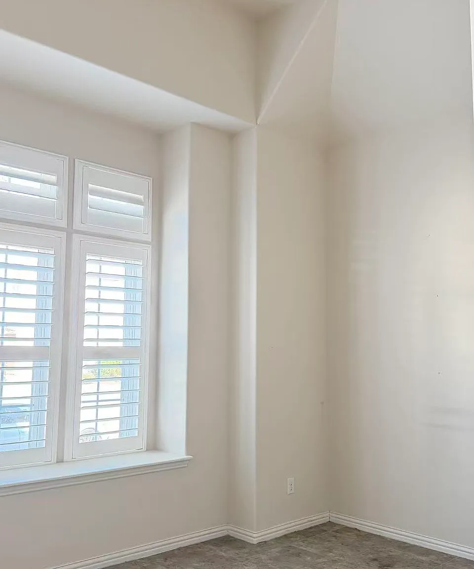 4 bed, 3.5 bath, 3056 sqft, $3,300 — Photo 2