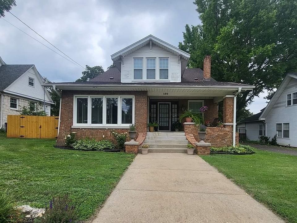 1st image of 150 E 9th St