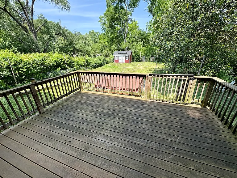 1233 Plymouth Ave — Photo 54