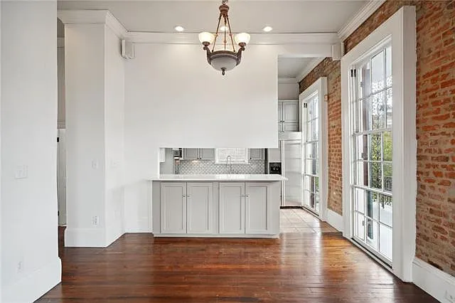1104 Dauphine St #3 — Photo 9