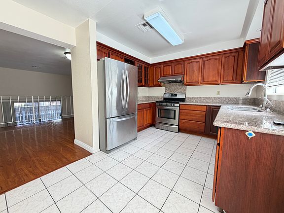 4th image of 215 N Nicholson Ave APT D