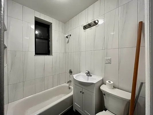 Rented by MySpaceNYC | media 22