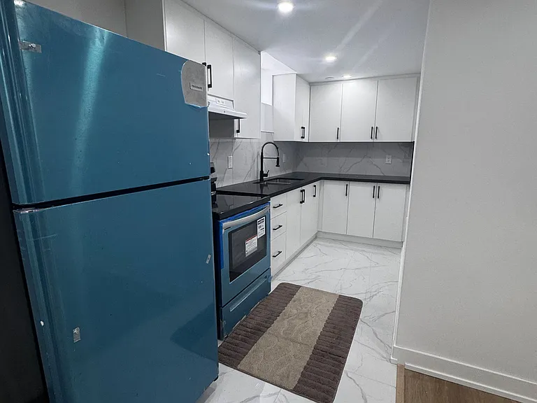 43 Terry Cres #BASEMENT — Photo 7