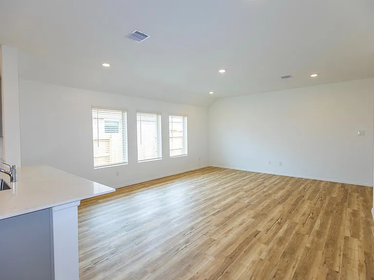 5330 Sleepy Fox Ln — Photo 6