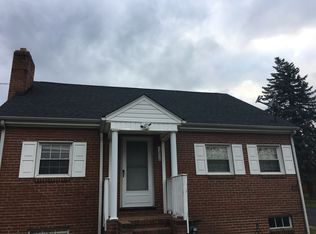 1208 Gun Club Rd NW, Roanoke, VA 24017