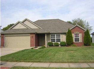 7954 Cedar Point Dr, Newburgh, IN