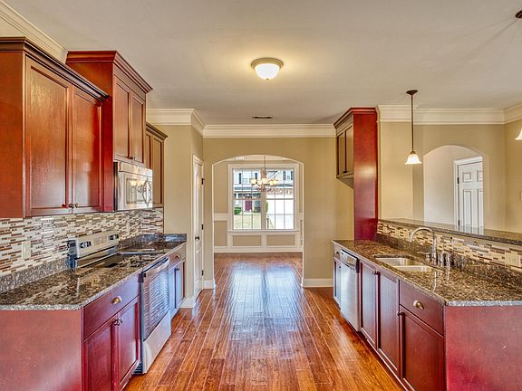 2nd image of 7339 Round Stone Dr