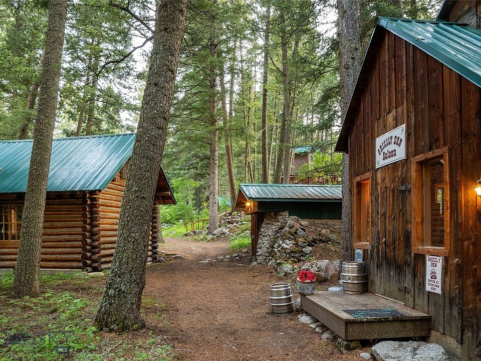 16th image of this home