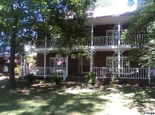 129 Wigley Ln, Rainsville, AL 35986