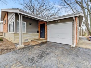 602 Gregg Rd, Northbrook, IL 60062