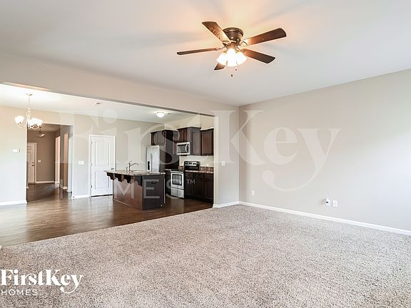 3rd image of 12558 Garron Rd