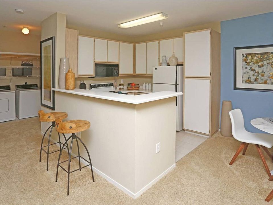 1st image of 1403 Whitewood Ct
