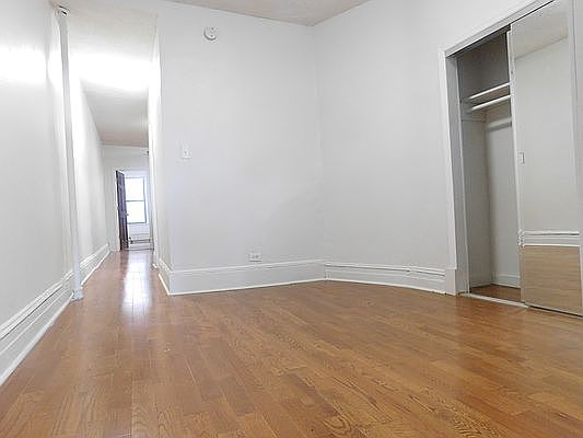 2nd image of 1735 2nd Ave APT 5S