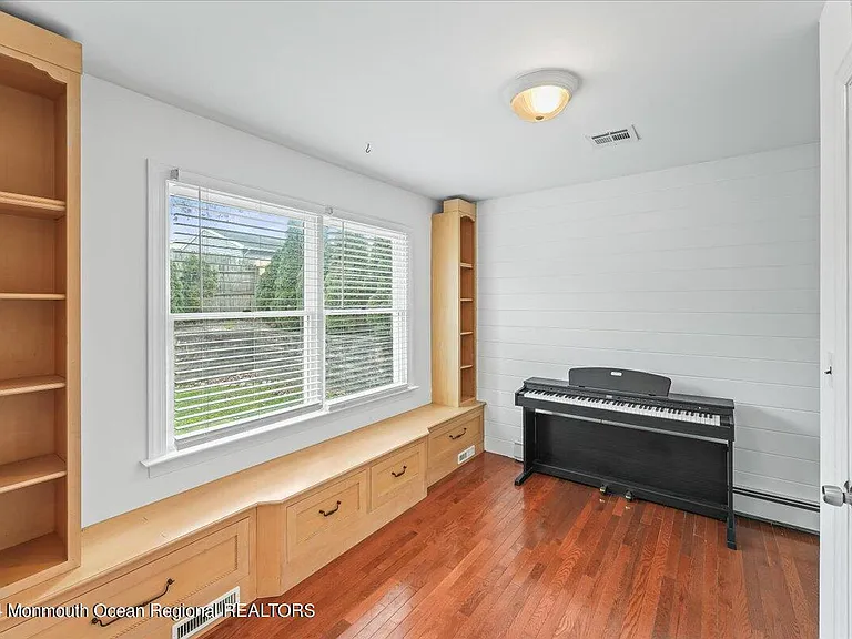 328 23rd Ave — Photo 15