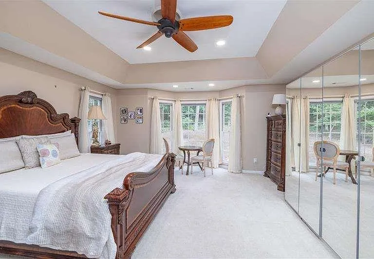 160 Clipper Bay Dr — Photo 28