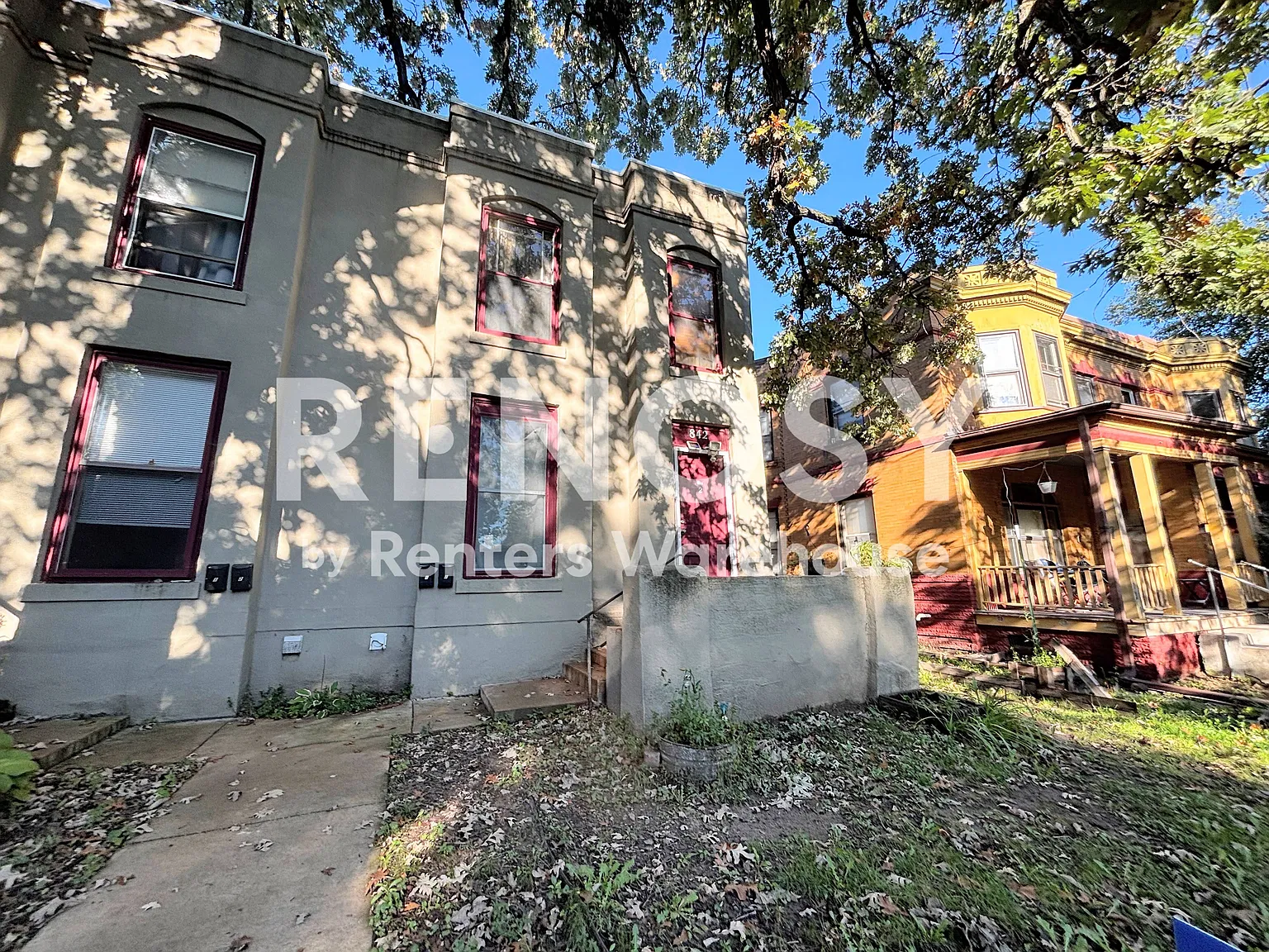 One Bedroom Apartment for Rent — Photo 2