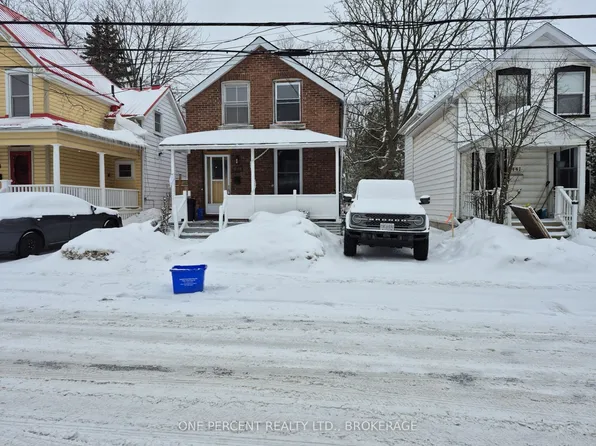 445 Albert St, Kingston, ON K7L 3W4