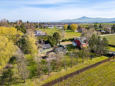2413 Kings Hwy, Medford, OR, 97501