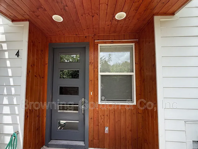 805 Cherokee Ave #4 — Photo 2